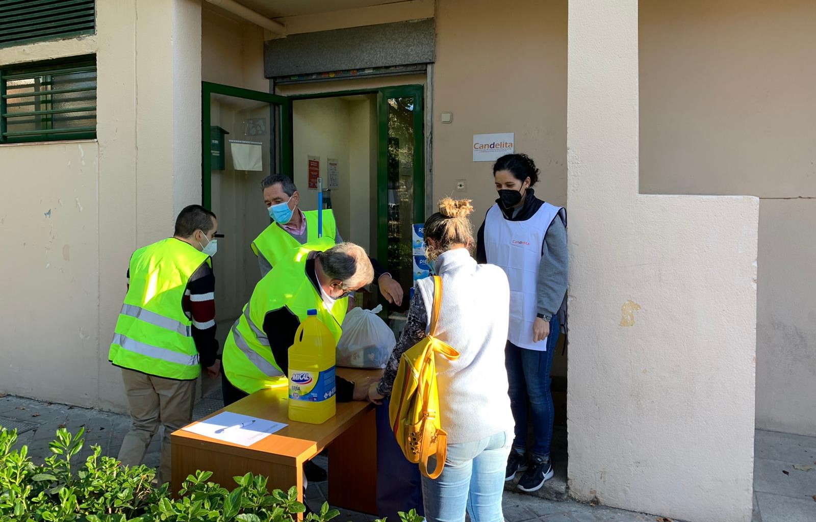 Donación de mascarillas contra la covid - 19